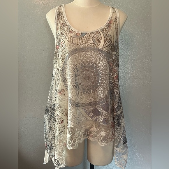 Belle France Sheer/Lace Sleeveless Top Size Small - Picture 1 of 8